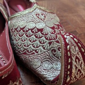 Dark Red Indian Leather Mojari Men's Jutti